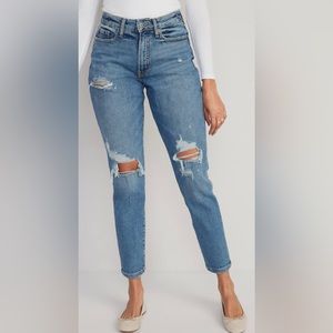 OLD NAVY O.G High Rise Straight leg cropped jeans. NWT